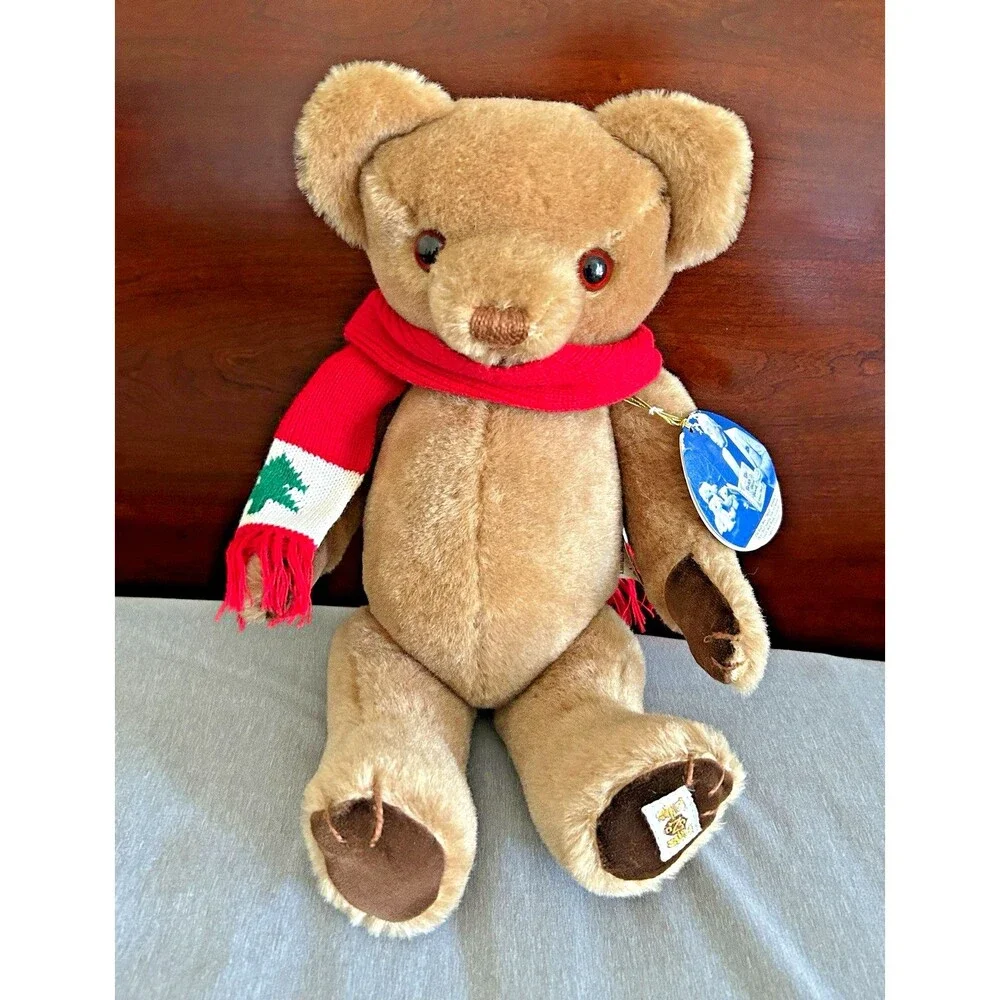 Vintage 1983 House of Nisbet Mohair Bully Bear 16